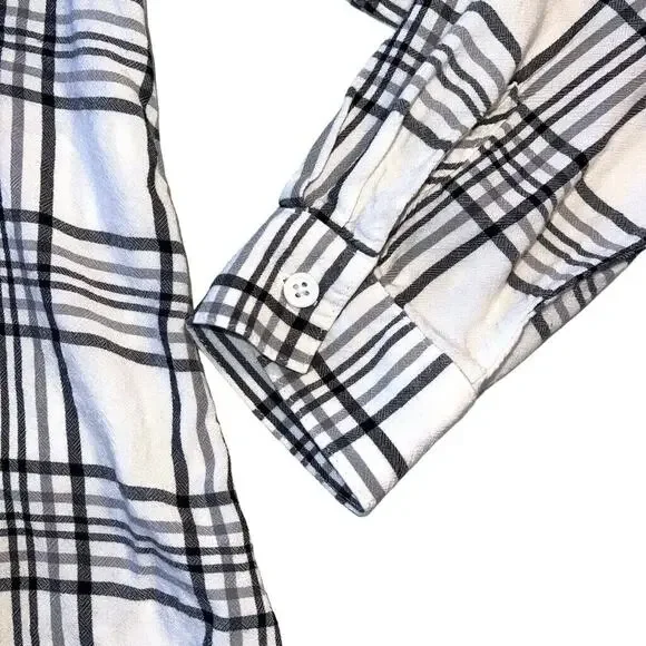 mySTYL Womens Shirt Top Plaid Button Up Long Sleeve Black White Pullover Large - Picture 4 of 9